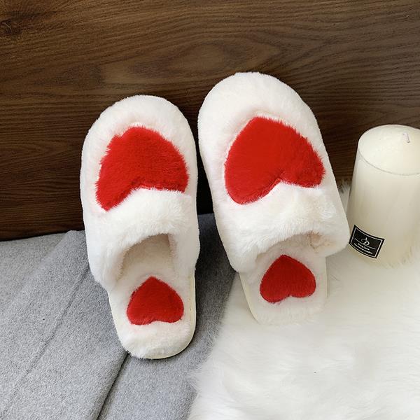 Cute Women Slippers Love Heart Cotton Winter Fur Slides Ladies Home Furry Slippers Warm House Indoor Non-slip Shoes: beige / 38-39