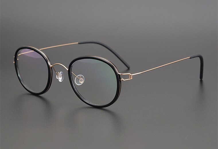 2022 Denemarken Titanium Brilmontuur Mannen Vrouwen Schroefloos Brillen Ultralight Retro Ronde Optische Brillen Handgemaakte: Black  Golden