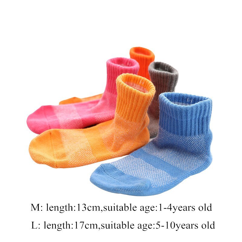 1 Pair Cotton Anit Slip Kids Sports Socks Boys Girls Short Ankle Socks 1-10 Years Old Children Warm Socks Solid Color