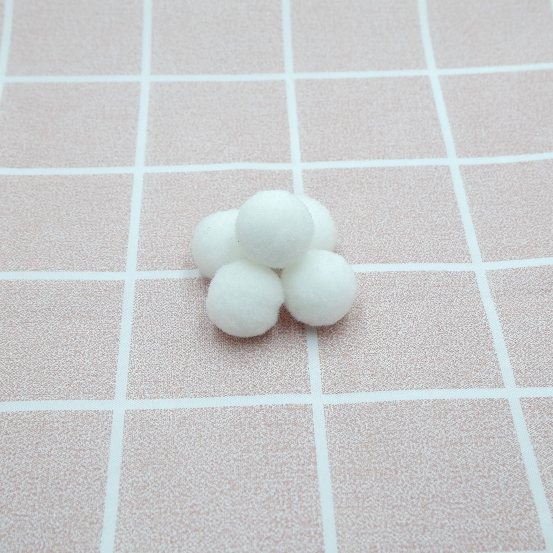 Home Decoration 500Pcs 8mm Pompoms Soft Pom Poms Fur Ball Arts Toys Crafts DIY Apparel Sewing Fabric Supplies FPJXZ146: White