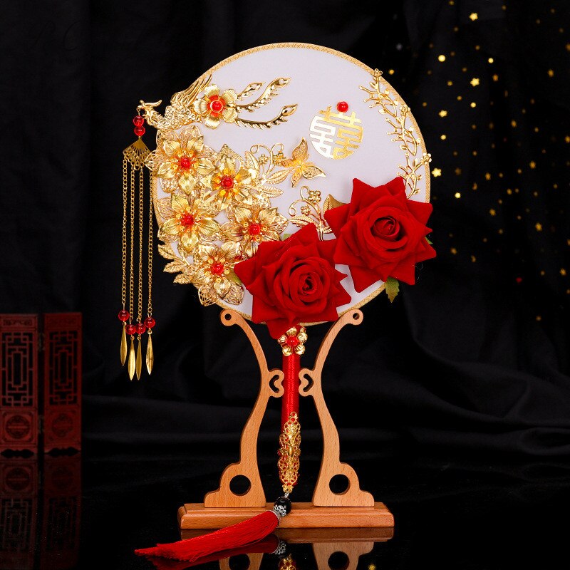 PEORCHID Gold Brooch Wedding flowers Bridal Bouquets Red Rose Chinese Style Flower Round Fan Bouquet Bridesmaid
