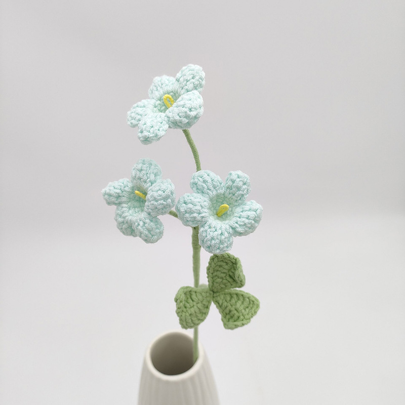 Søt heklet blomsterbukett strikkede blomster flores tejidas en heklet hjemmedekorasjon morsdagsbukett: Grå