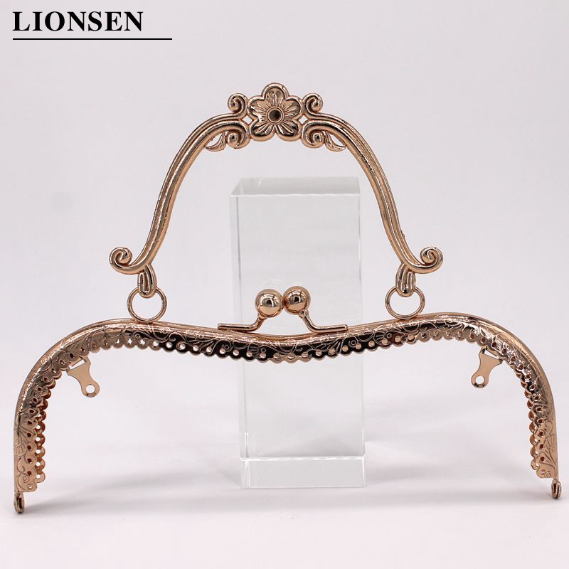 LIONSEN 20.5cm Metal Purse Frame Handle Clutch Bag Accessories DIY Kiss Clasp Lock Bronze Embossing M-shaped HandBag Hardware: Light Gold