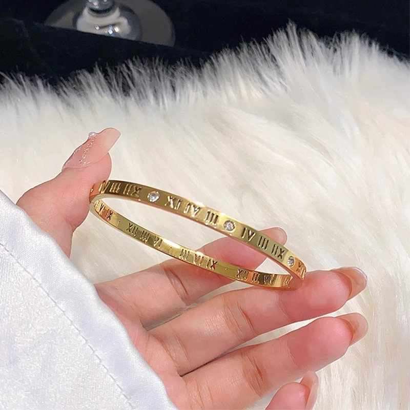 Luxury Gold Plated Bangles Jewelry Women's Hand Bracelet Stainless Steel Bangle for Women Accessories Mother's Day: Bañado en rodio de imitación