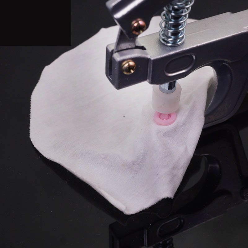 Four-button fastener U Shape Fastener installation kit hand pressure pliers buckle machine resin plastic snap button