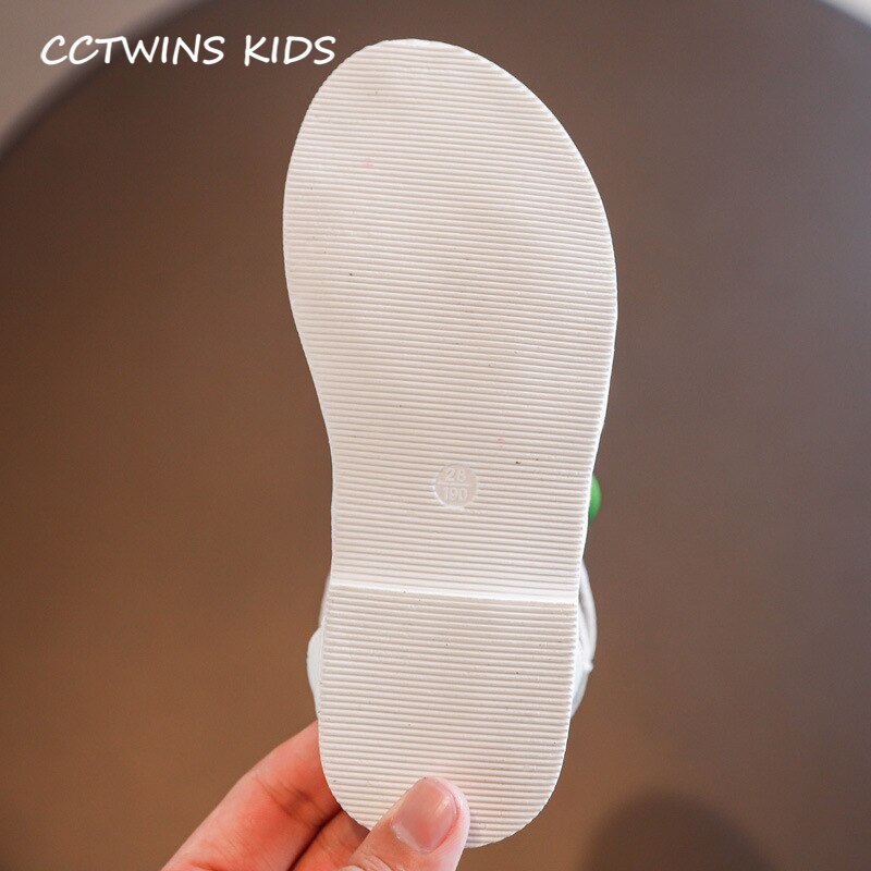 Flickaskor sommar baby flickor märke prinsessa platta barn mjuka skor småbarn svarta sandaler vit py-ps -072
