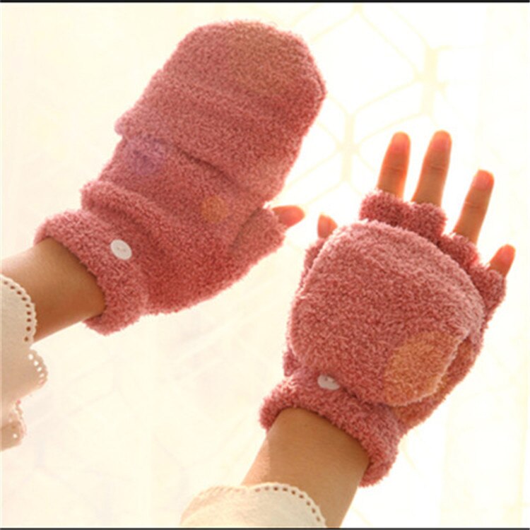 Corail bas rénover demi doigt gant hiver garder gant madame gant hiver un étal marchandises réparties sur le sol pour les