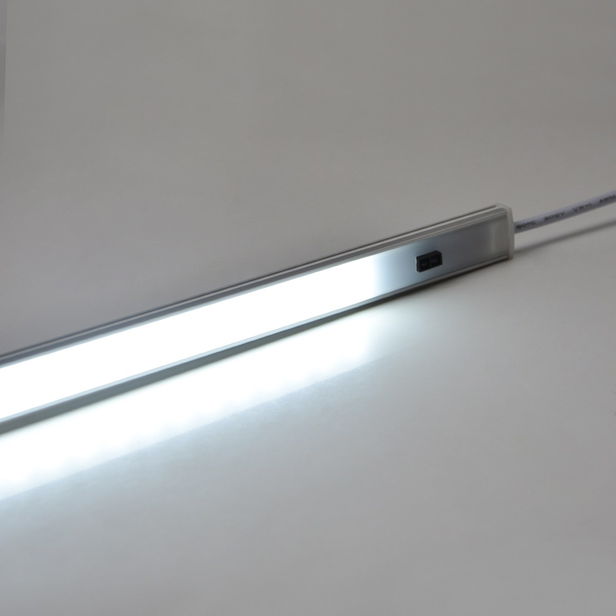 30CM /40CM /50CM LED Light Bar Tube Desk Lamp LED Under Bookshelf Light Reading Study Table Lamps DC12V Night Light