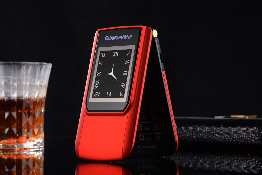 2G GMS Slim Flip Dual Screen Cheap Senior Touch Mobile Phone SOS Speed Dial Dual Sim Russian Key Cell Phone For Elder P047: add 8G TF card / Red