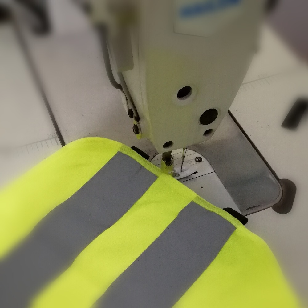 DIY 5CMx3Meter High visibility grade Sew On reflective tape reflective fabric sewn on clothing bags for visibility safety use