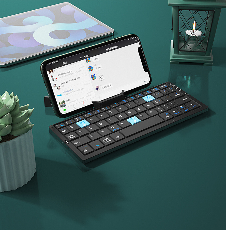 Jomaa Opvouwbaar Bluetooth-toetsenbord Oplaadbaar toetsenbord Mini opvouwbaar draadloos toetsenbord Aluminium toetsenbord met standaard voor telefoon: CAROL / Bruine schakelaar
