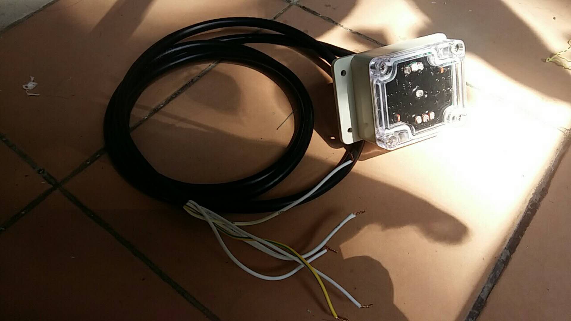 Solar tracking controller single axis photovoltaic tracker automatic solar sun tracking