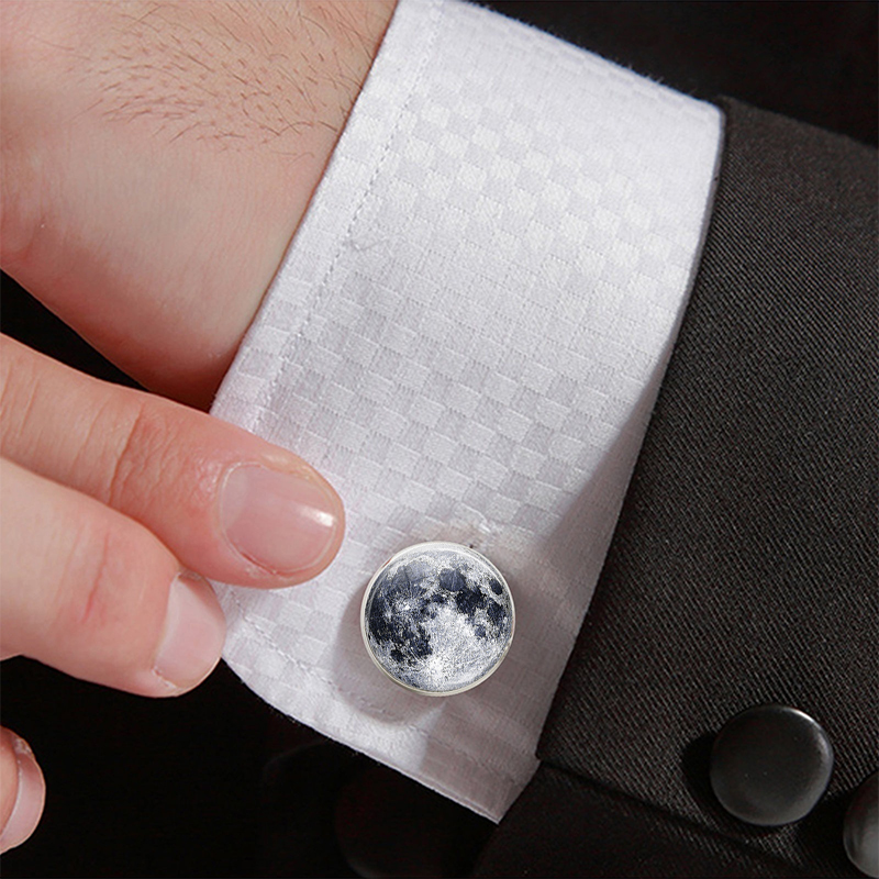 1 paar Full Moon Galaxy Planeet Manchetknopen Suits Shirt Manchetknopen Verzilverde Manchetknopen voor Mannen Wedding Manchet Accessoires