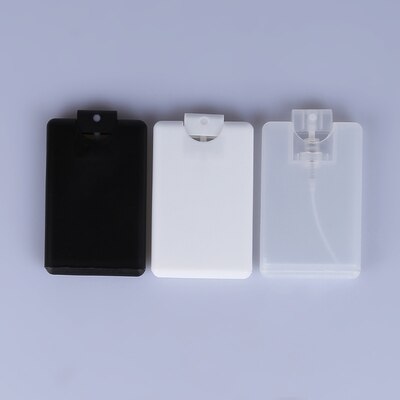 50 Stks/partij 20 Ml Lege Kaarten Plastic Spuit Parfumflesjes Clear Wit Zwart Draagbare Pocket Spray Parfum Verstuiver Containers: MIx color