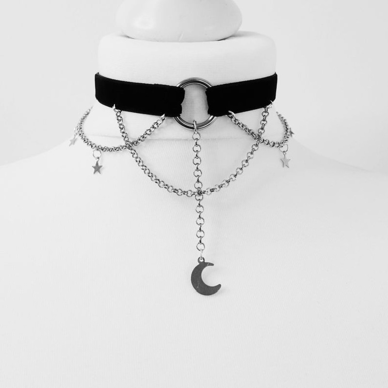 Black Crescent Moon Choker Necklace Gothic Grunge Black Velvet Jewelry Gorgeous Women Pendant Gothic Statement Goth