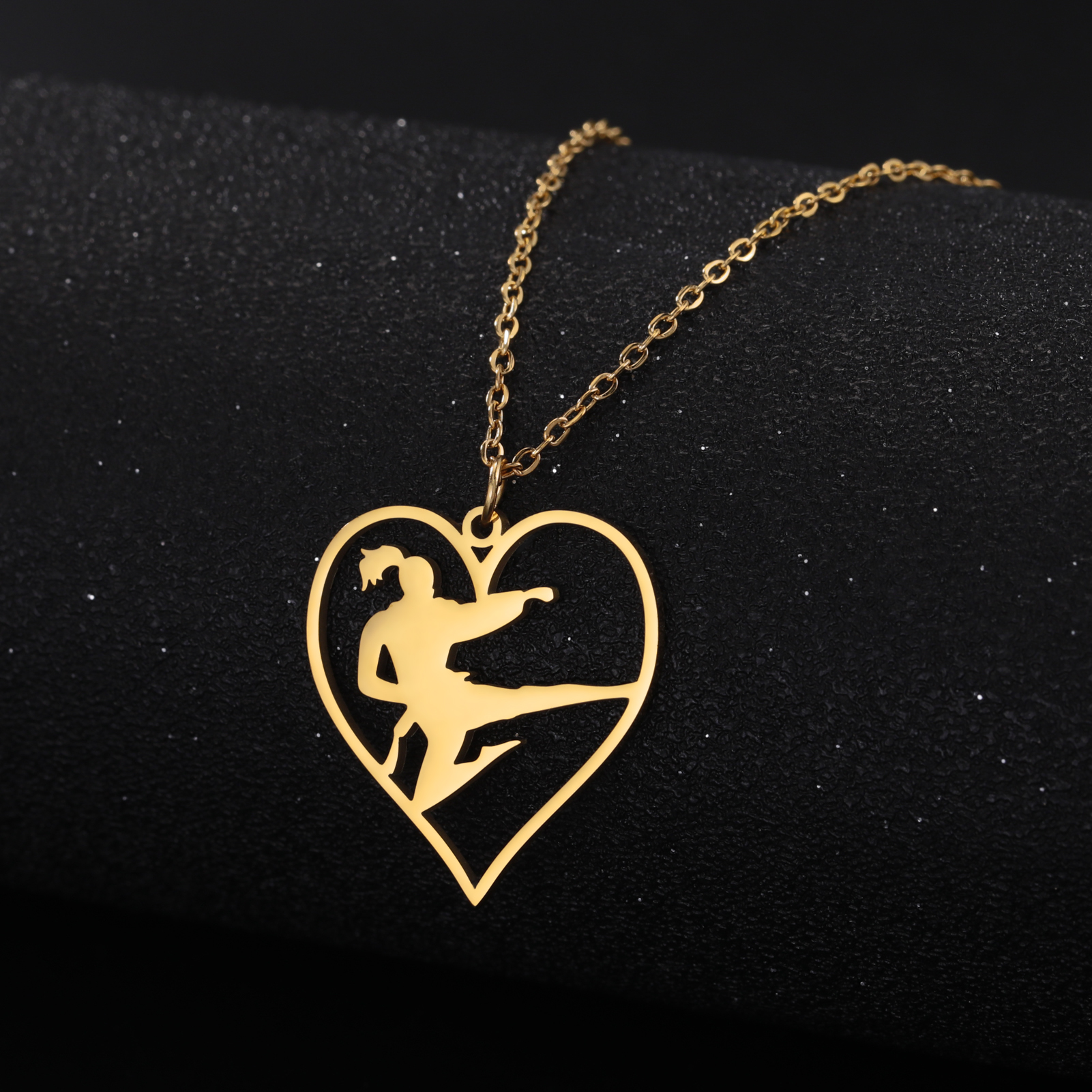 Trendy Gymnastics Taekwondo Sports Pendant Necklace Stainless Steel Hearts Round Shape Necklaces For Women Party Jewelry