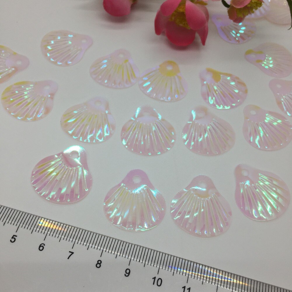 50G 24Mm Grote Shell Losse Pvc Pailletten Voor Ambachten Kinderen Naaien Diy Jurk Kleding Accessoires Transparant Wit Ab confetti