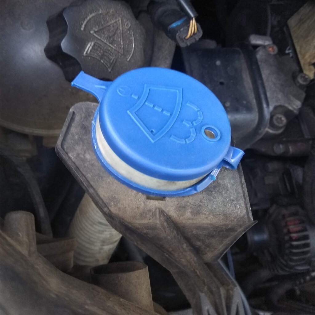 LST Locking Cap Lid For Citroen C5 C6 Windscreen Washer Reservoir – Blue – CL-01187