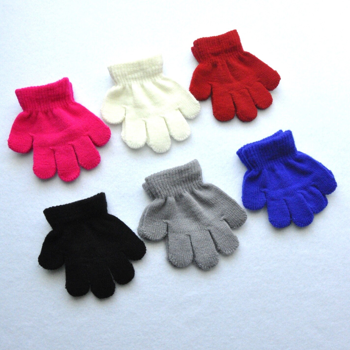Winter Gloves Cute Baby Knit Warm Elastic Soft Gloves Child Boys Girls Children Mittens