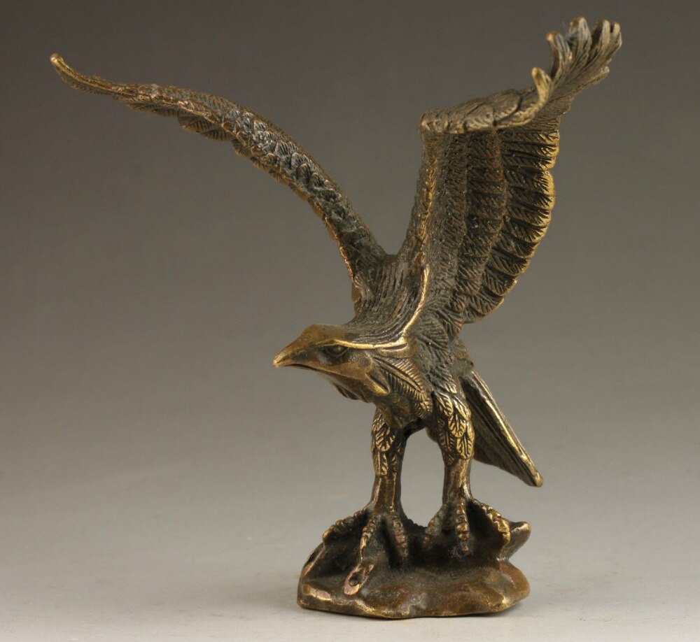 Superb Chinese Collectable Handgemaakte Oude Carving Levendige Bronzen Standbeeld Eagle