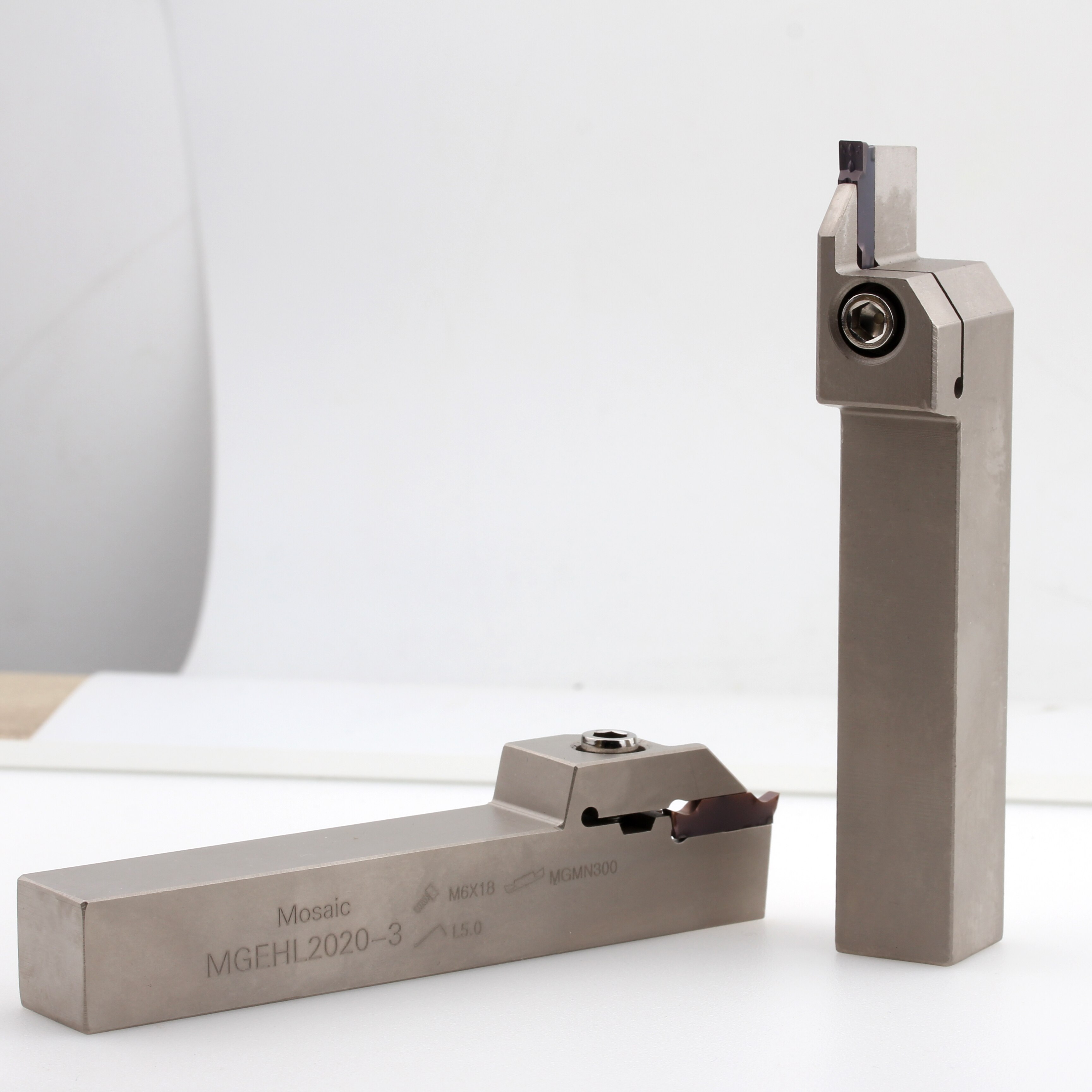 MGEHR1616 MGEHL1616 Turning tool holder Grooving turning tool holder Spring steel MGMN150-G MGMN200-G MGMN300