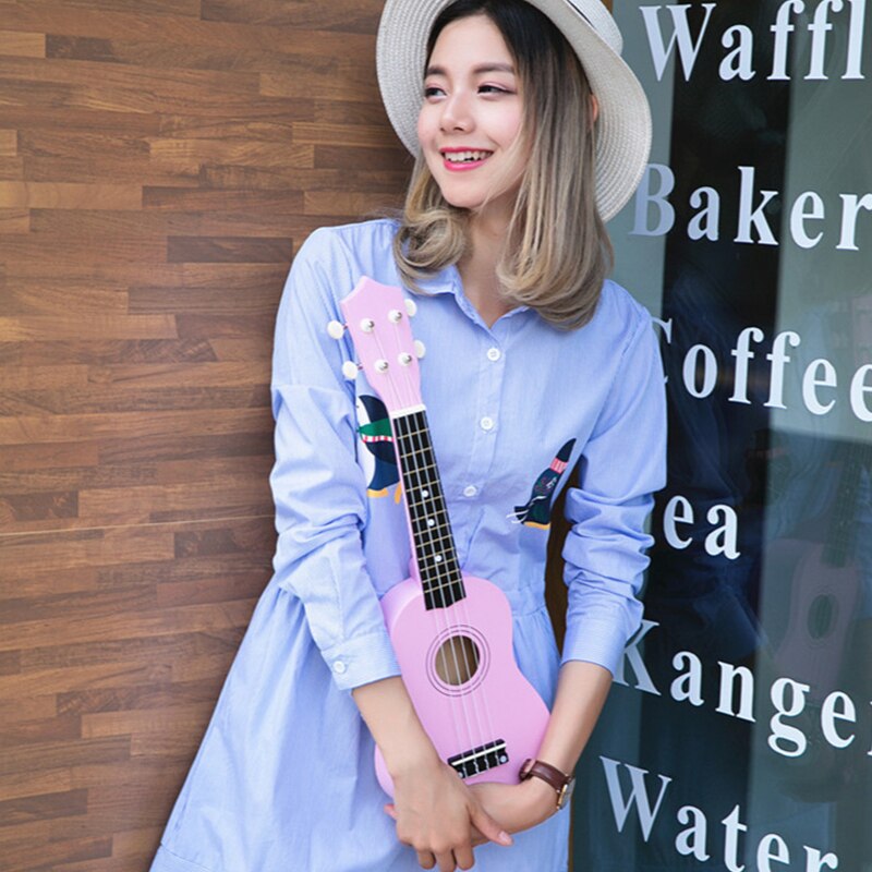 21-Inch Hout Ukulele Kerstcadeau Ukulele Kinderen Vier-Snaar Kleine Gitaar Kleur Ukulele Gitaar Reizen Gitaar Ukulele kit