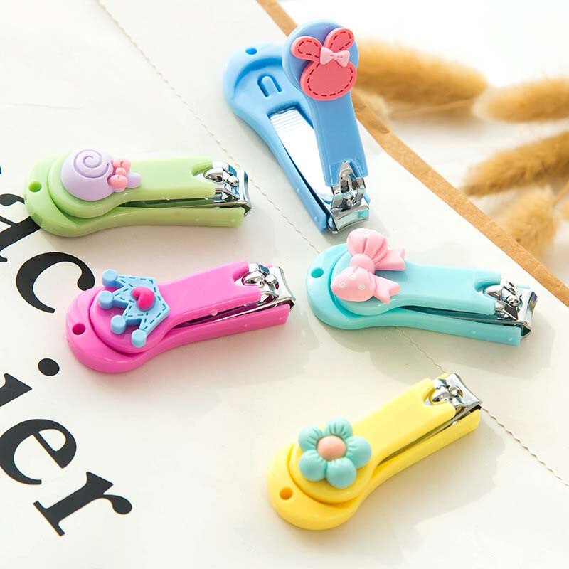 Coupe-ongles avec couvercle pour bébé, 1 pièce, couronne, enfants, doigts, orteils, outil de manucure, soins des ongles pour enfants