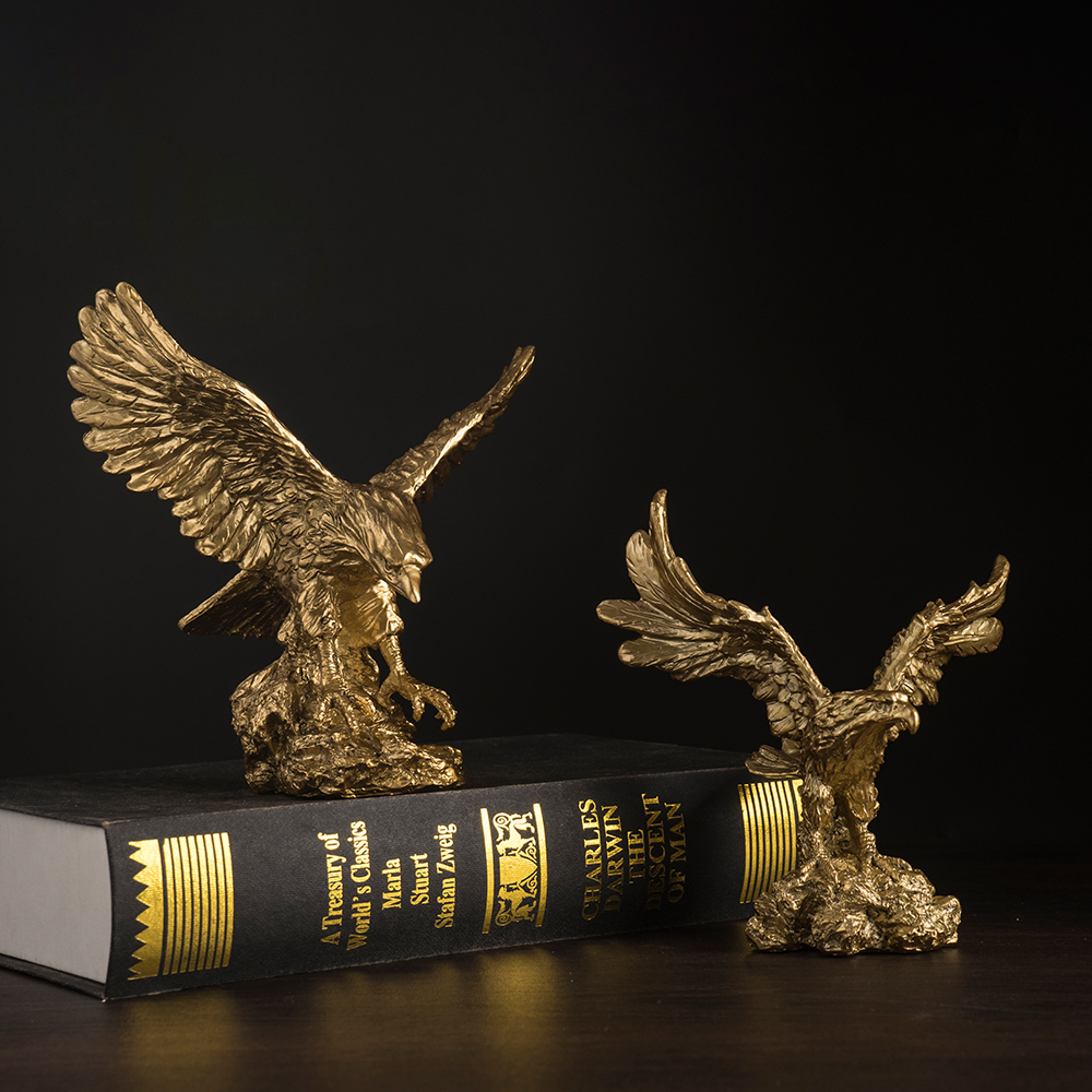 Estatua de águila dorada de resina americana de NORTHEUINS, colección de modelos artísticos de animales, adorno para el hogar, oficina, escritorio, figuritas de decoración Feng Shui