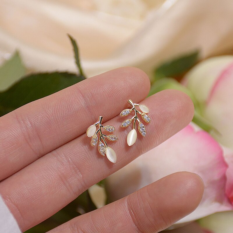 Exquisite Simple Leave Zirconia Opal Earrings for Women 14k Gold Zircon Popular Stud Earring Birthday Gfit Christmas Jewelry