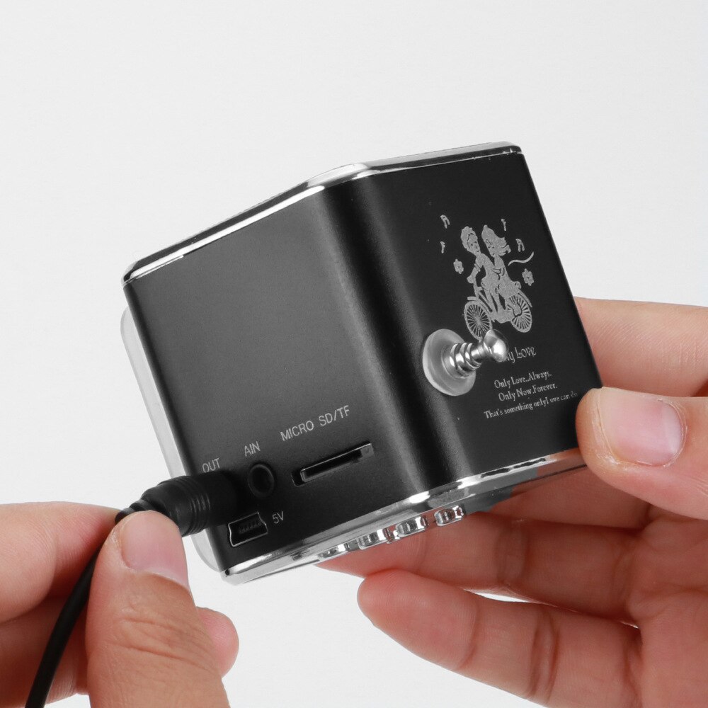 Mini digital bärbar radio fm mini radio internet fm radio högtalare usb sd-kortspelare för mobiltelefon pc musikspelare