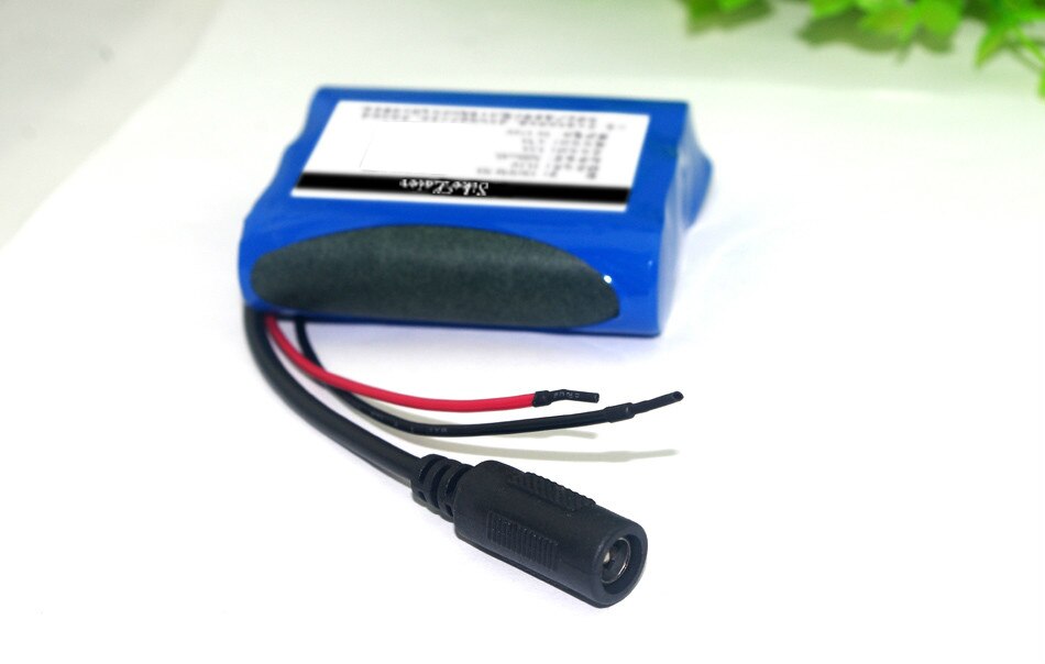 12 V 2600 mAh Lithium Ion Batterij 12.6 V naar 11.1 V CCTV 'S Batterij Batterij 18650 Batterij