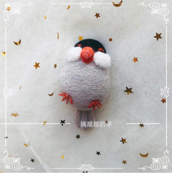 Sparrow parrot bird wool needlepoint kit wool felt needle felting keychain craft needlecraft DIY handmade: A