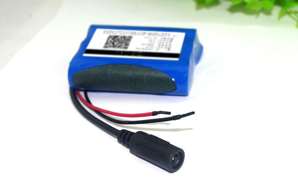 12 V 3000 mAh 18650 Li-ion Rechargeable battery Pack for CCTV Camera 3A Batteries+ 12.6V 1A Charger