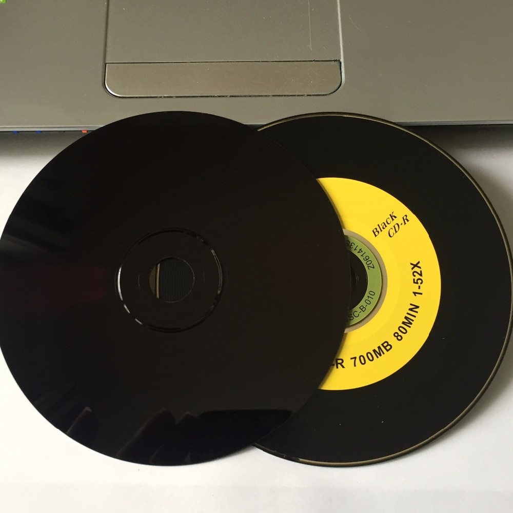 5 Discs Een + 52X700 Mb Blank Drie Vruchten Zwarte Gedrukt CD-R