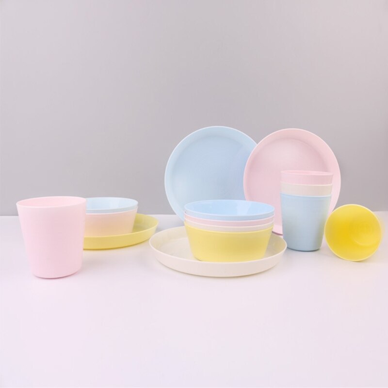 Porslinsset av plast återanvändbart 4 koppar 4 skålar & 4 tallrikar för småbarn picknick & festuppsättning för pojkar och flickor 12 st