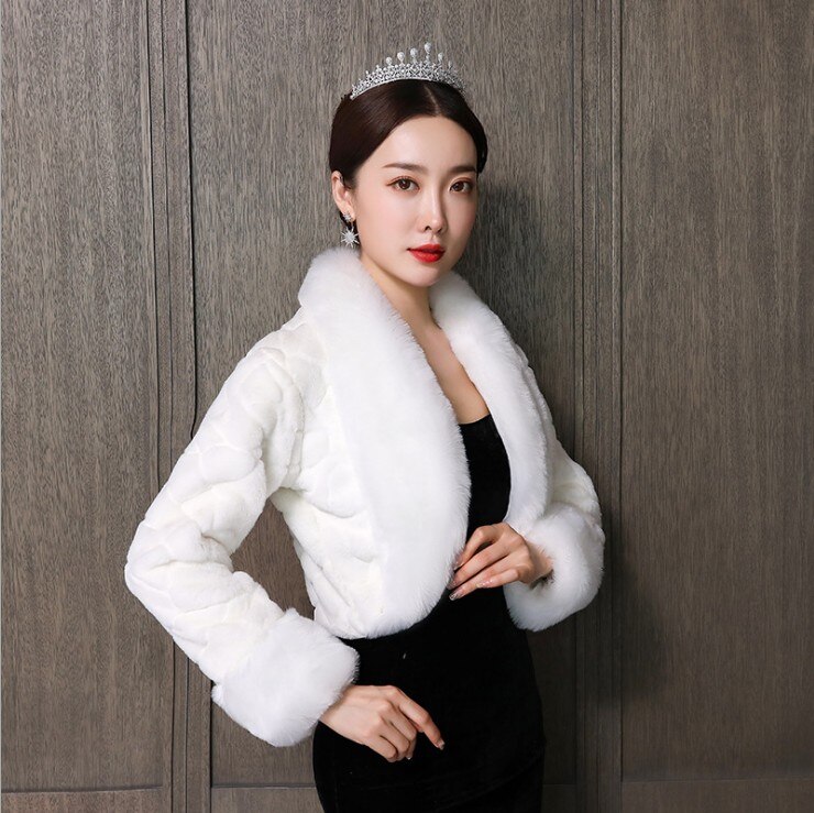 Ivory Wedding Accessories Faux Fur Bolero Long Sleeves Ivory Wedding Jackets Winter Warm Coats Bride Wedding Coat