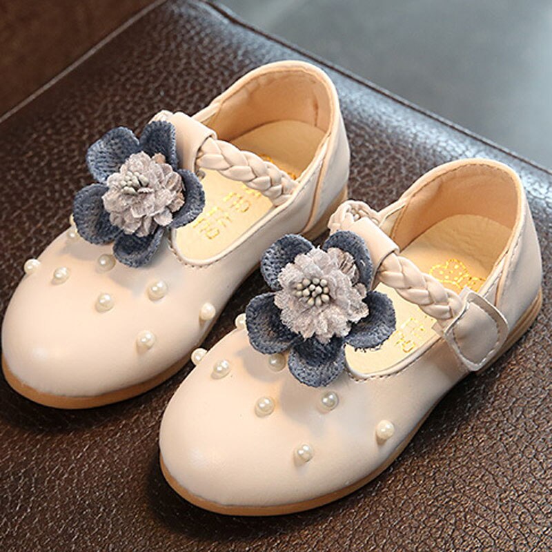 Dziewczyna księżniczka buty kwiat perłowy miękkie podeszwy buty dziecięce moda dziecięca dziewczynka maluszek mały sandały impreza taniec skórzane buty CSH729: biały / 21 Insole13.5cm