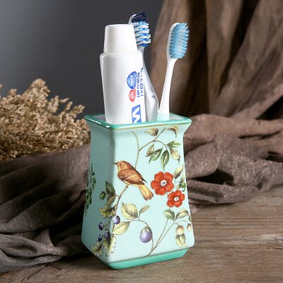 Chinese Flower and Bird Art Ceramics Soap Dispenser Jewelry Box Soap Dish Toothbrush Holder Gargle Cup Bathroom Accessories Set: Toothbrush Holder