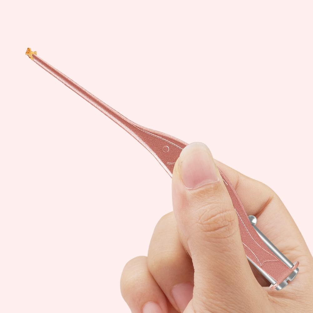1pcs LED Flashlight Ear Pick Children Luminous Ear Spoon Ear Cleansing Tweezers No Irritation Swordfish Shape 3 Colors