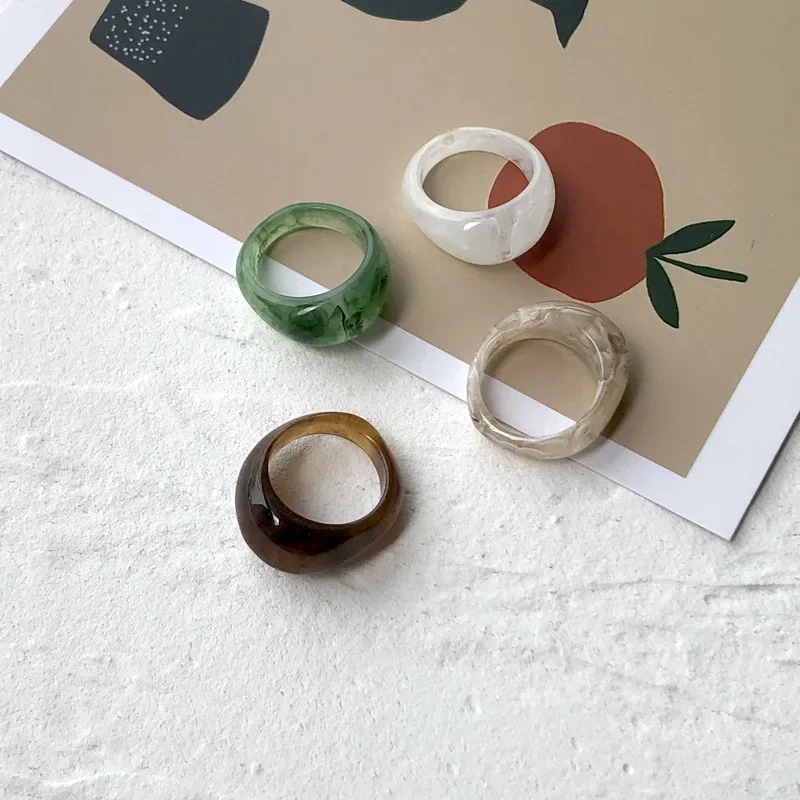 1 Uds. Anillos coloridos de resina transparente Vintage de Corea, anillo Irregular geométrico acrílico colorido para mujer, de joyería,