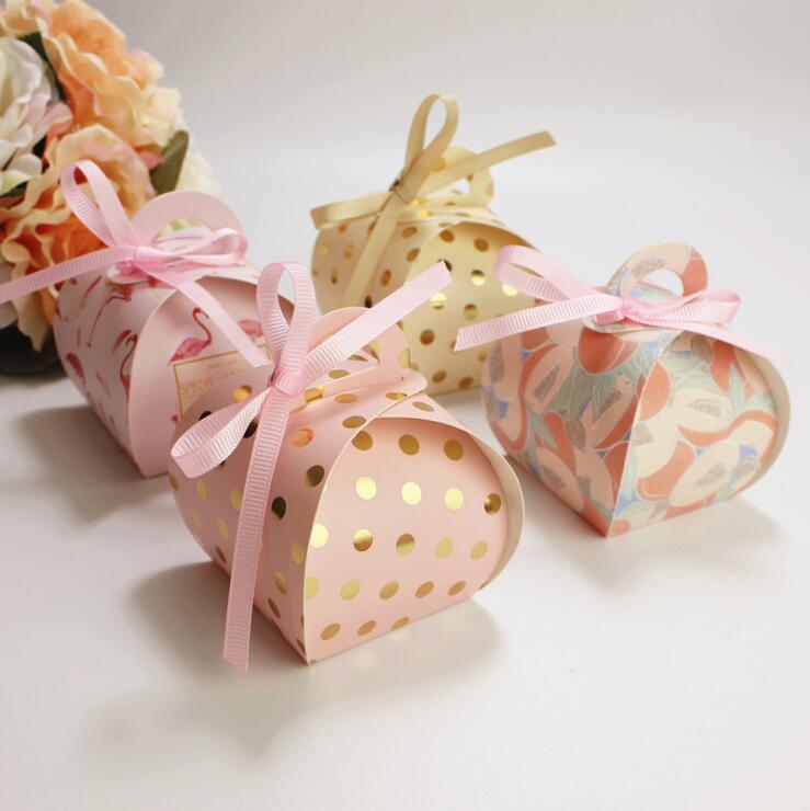 50pcs Polka Gold Dot Candy Box Trouwbedankjes Supplies Flamingo Dozen Snoep met Lint Partij Verpakking Baby Shower favor