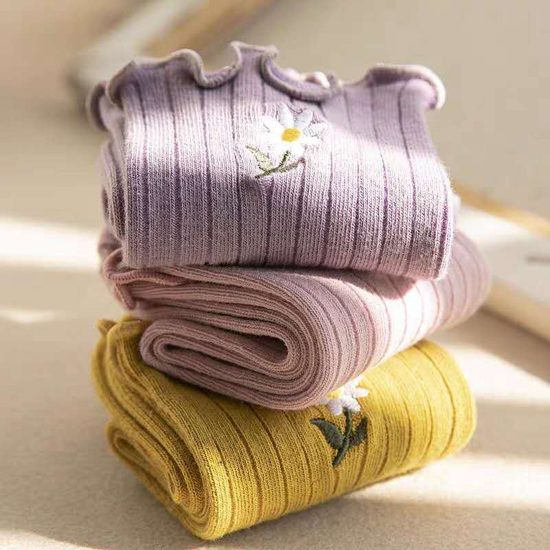 Streetwear Little Madeliefjes Borduur Leuke Sokken Vrouwen Japanse Koreaanse Harajuku Stijl Kawaii Sokken Herfst Winter Voor Dames Носки