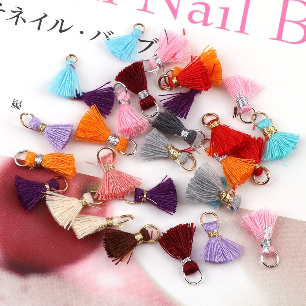 30Pcs 14Mm 27Mm 32Mm 44Mm Kwasten Katoen Charms Imitatie Zijde Satijn Kwasten Hanger Voor Maken armband Oorbel Sieraden