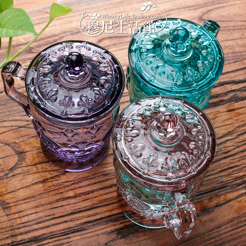 Präglat glas kopp bältesskydd glas hushåll blyfri kristall blomma te kopp kung hatt präglad glas lock mugg kopp
