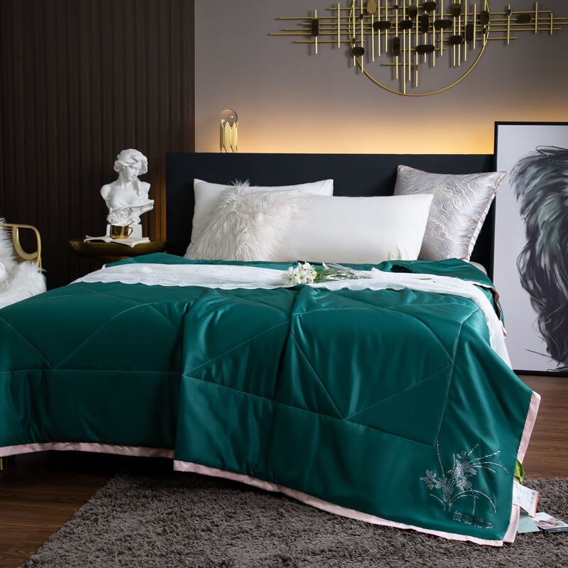 100% Moerbei Zijde Dikker Warme Winter Quilt Student Quilt: 200X230cm 1pc / meimeng01-2