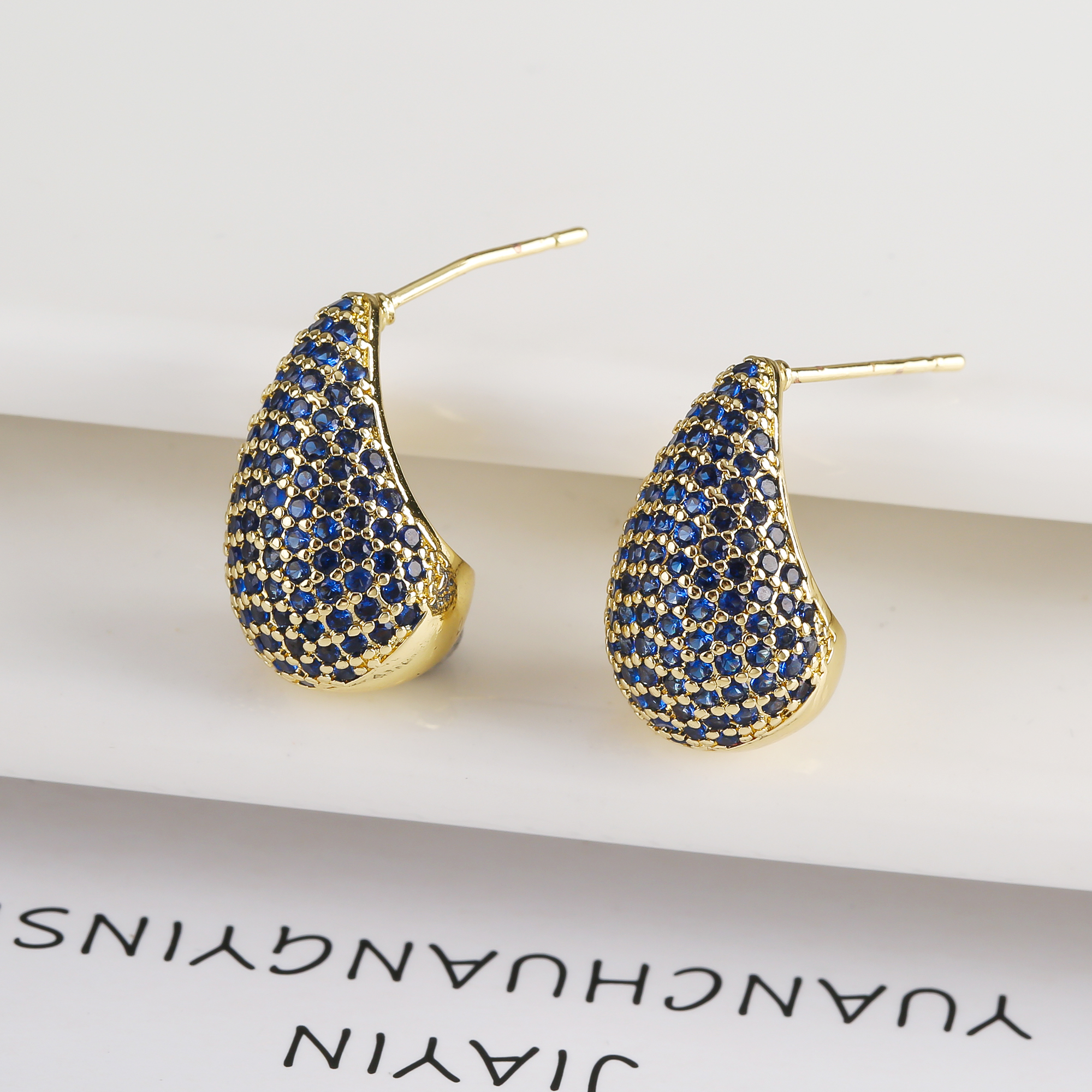 Pendientes clásicos de circonia para mujer, aretes de gota de agua a la , temperamento para mujer, joyería para y boda,