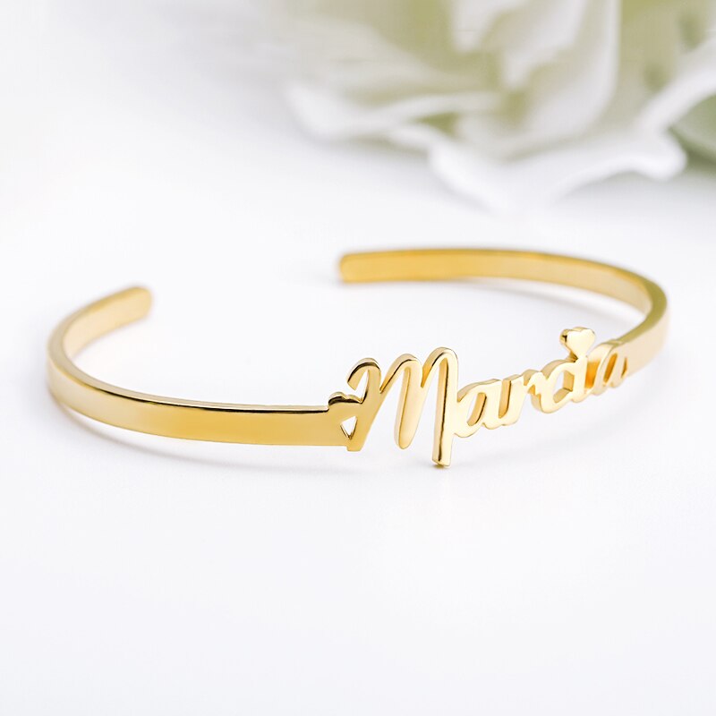 Custom Naam Manchet Armbanden Armbanden Voor Vrouwen Roestvrij Staal Rose Goud Zilver Personaliseer Vrouwelijke Bangle Armband Mode-sieraden