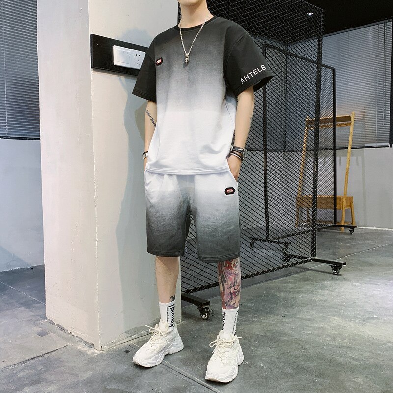 Herresæt 2- delt outfit sportssæt kortærmet sommer fritids træningsdragt tynde t-shirt shorts jakkesæt gradient
