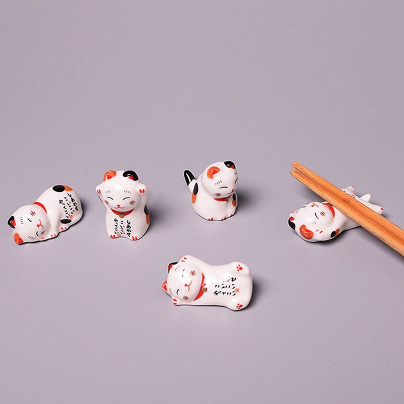 Japanese Style Ceramic Chopsticks Holder Stand Cute Cat Chopstick Rack Pillow Care Rest Kitchen Decor Art Craft Tableware