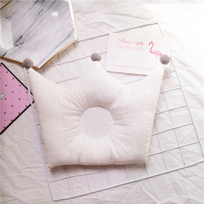 Cotton Cloud Shape Baby Sleeping Head Positioner Pillow Embroidery Newborn Stroller Pram Cushion 0-1Year: white crown